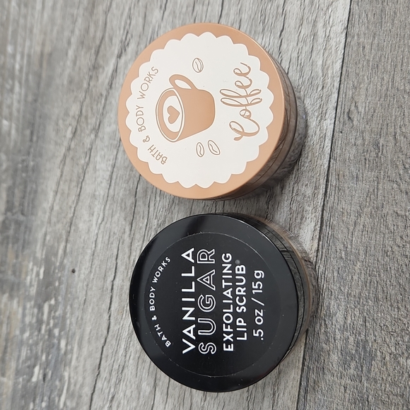 BBW Exfoliating Lip Scrub - Picture 4 of 7